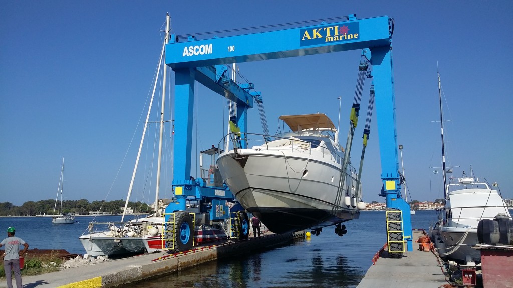Travel Lift 100 ton Aktio Marina